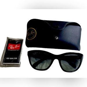 Ray-Ban Women’s Black Sunglasses